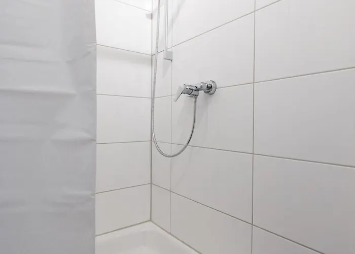 Lejlighed Budgetroom 3 Betten Kueche Bad *